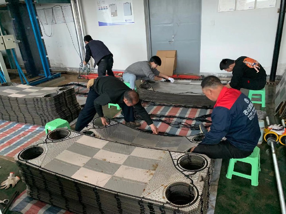 板式换热器维保配件更换